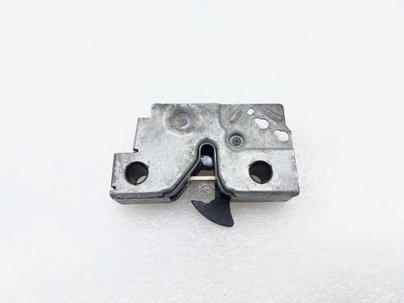 Замок капота Skoda Rapid 2021 NK6