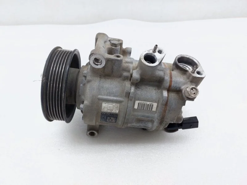 Компрессор кондиционера Skoda Karoq 2020 NU7