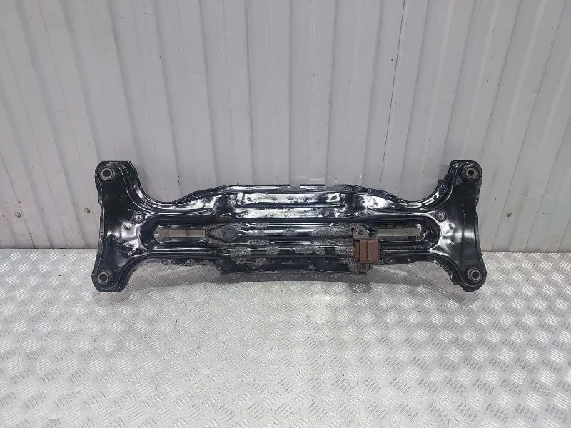 Подрамник Toyota Camry 2017 55