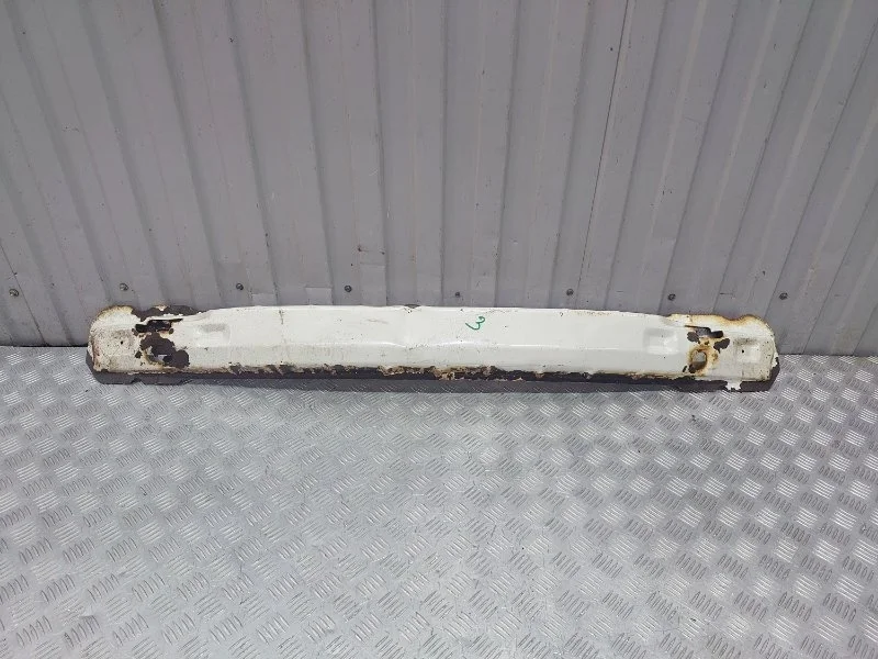 Усилитель бампера Toyota Camry 2017 55