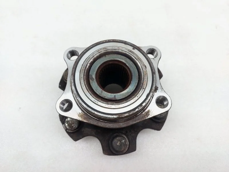 Ступица Mitsubishi Pajero 2017 V93W