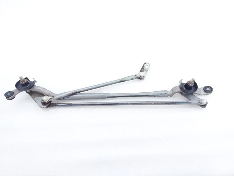 Трапеция стеклоочистителей Toyota Camry 2017 55