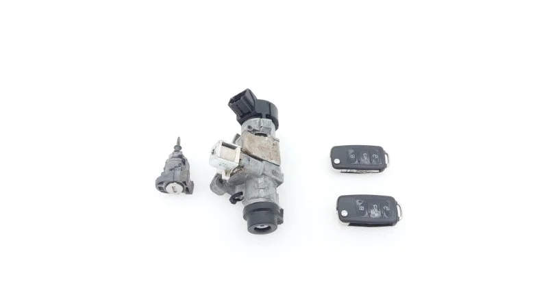 Ключ зажигания Volkswagen Transporter Caravelle 2011 T5