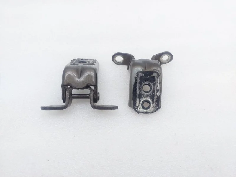 Петля двери Nissan Qashqai 2014 J11