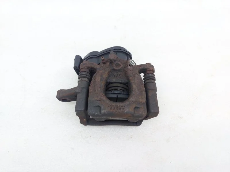 Суппорт тормозной Nissan Qashqai 2014 J11