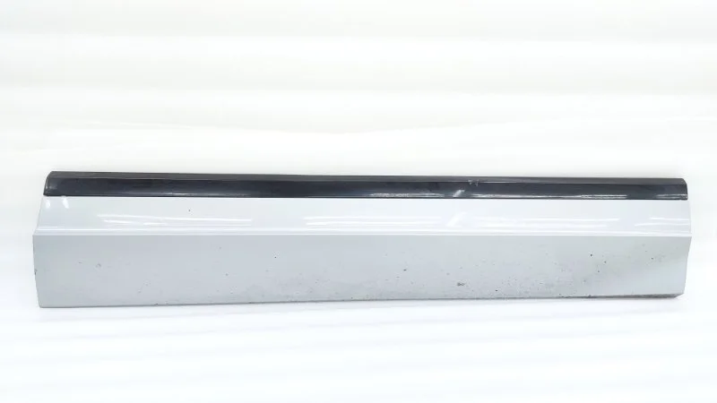 Накладка двери Volkswagen Touareg 2021 CR7