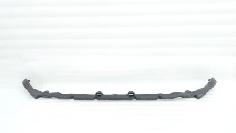 Наполнитель бампера Volkswagen Touareg 2021 CR7