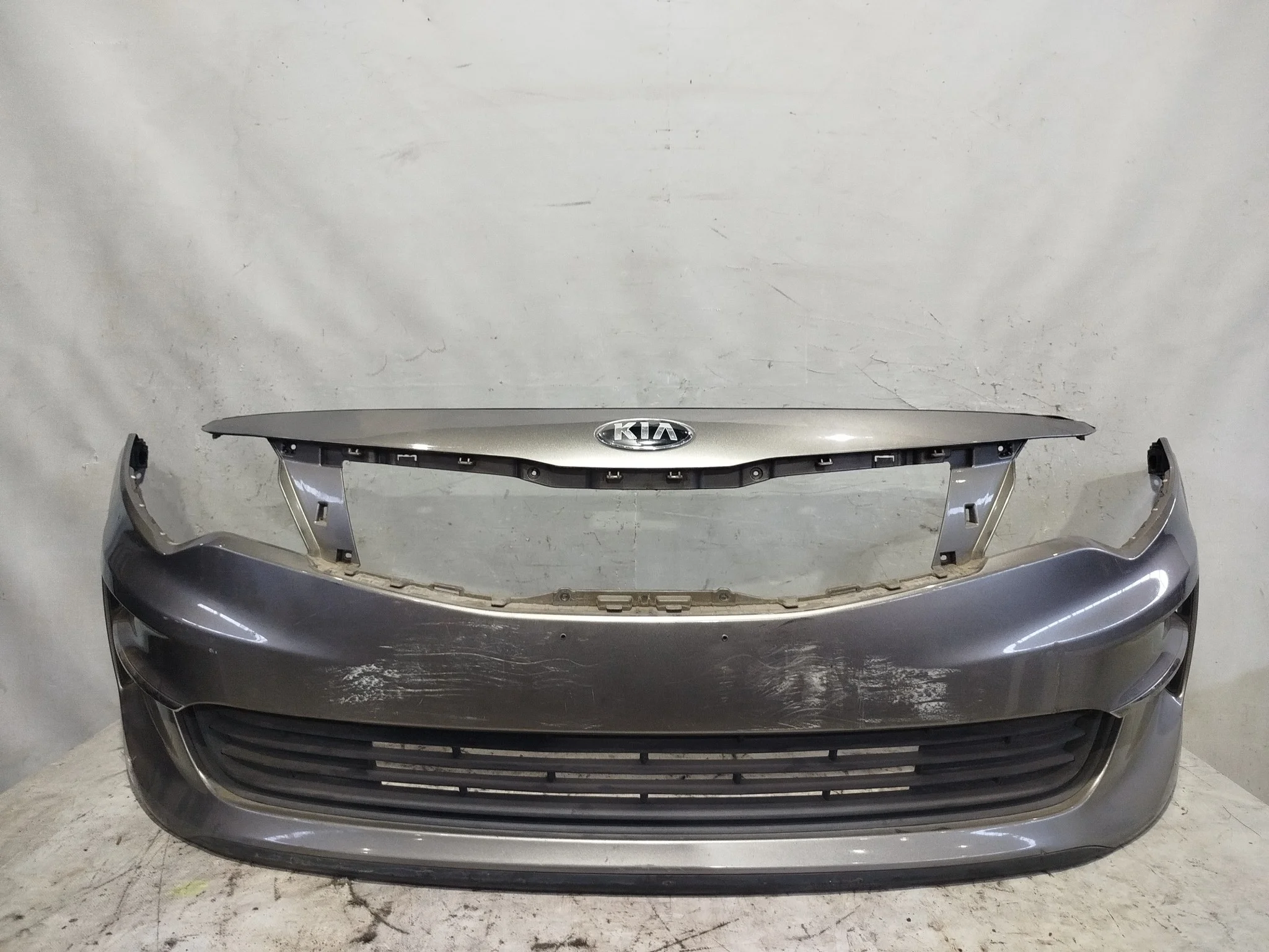 БАМПЕР KIA K5 OPTIMA 86511D4000 ПЕРЕДНИЙ серебро DY321Z