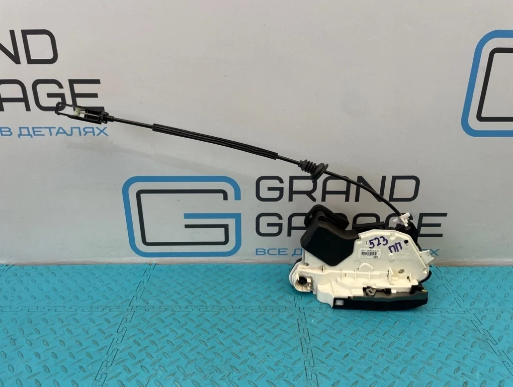 Замок двери Volkswagen Sharan 2012 5K2837016D 7N1 CAVA 1.4, передний правый