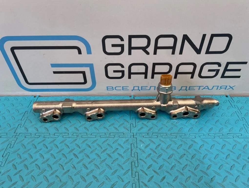 Рампа топливная Nissan X-Trail 2014 175211KC0A T32 MR20DD 2.0