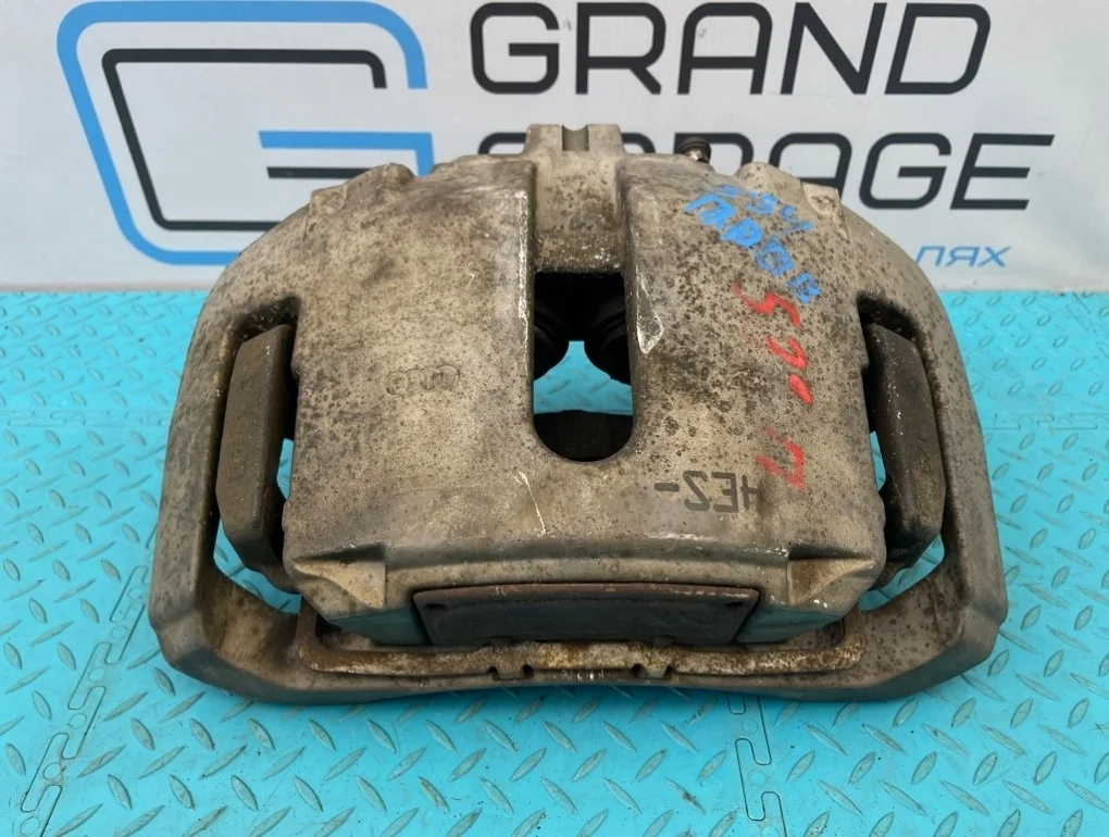 Суппорт Audi A8 2005 4E0615123 D3 BFM 4.2, передний