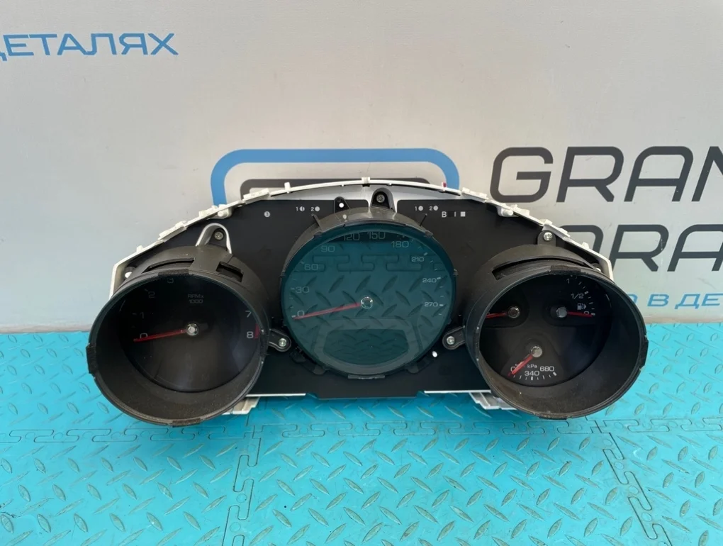 Панель приборов Cadillac Cts 2009 25993284 GMX322 LLT 3.6