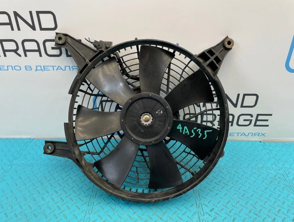 Вентилятор охлаждения Mitsubishi Pajero 2004 MR500911 V73W 6G72 3.0