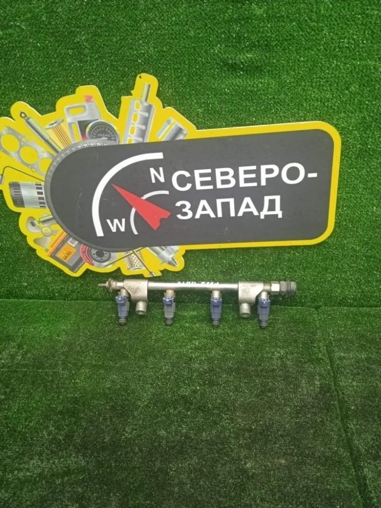 Форсунка топливная Kia Ceed 2009 353102B000 ED G4FC