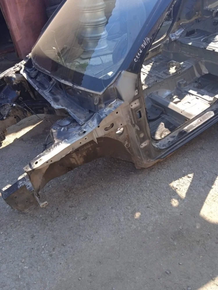 Четверть кузова Kia Ceed 2009 645011H010 ED G4FC, передний левый