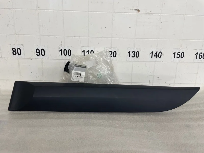 НАКЛАДКА ДВЕРИ Renault Fluence 2009 2010 2011 2012 2013 2014 2015 2016 2017 828770007R, задняя левая