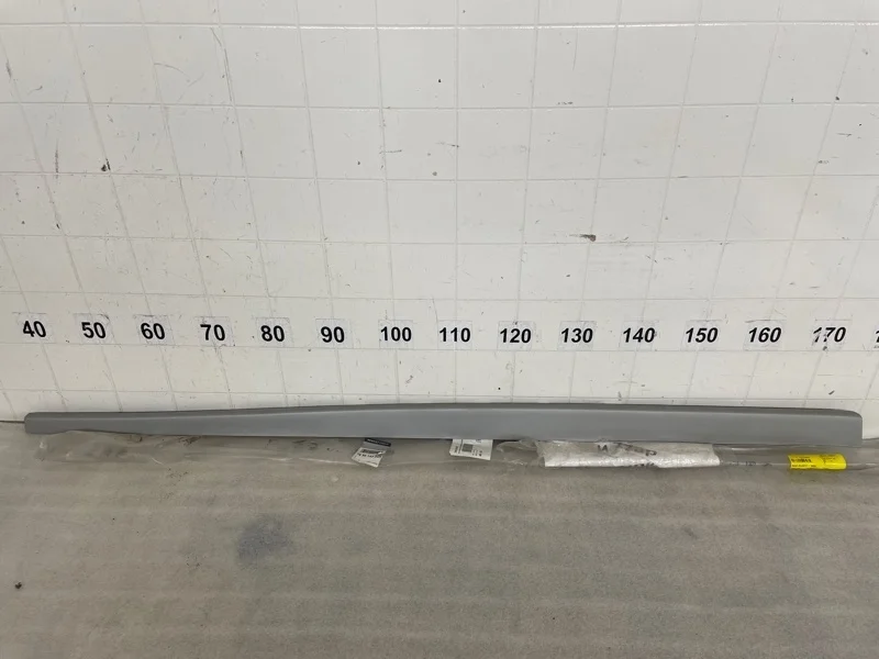 Порог RENAULT DUSTER 2010 2011 2012 2013 2014 2015 2016 2017 2018 2019 2020 769514334R, правый