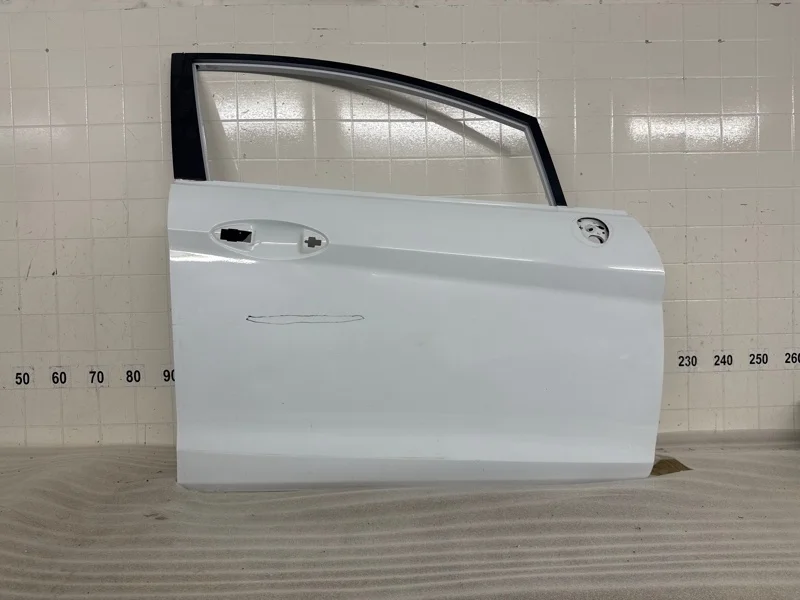 ДВЕРЬ FORD FIESTA 2008 2009 2010 2011 2012 2013 2014 2015 2016 2017 1692513 MK6, передняя правая