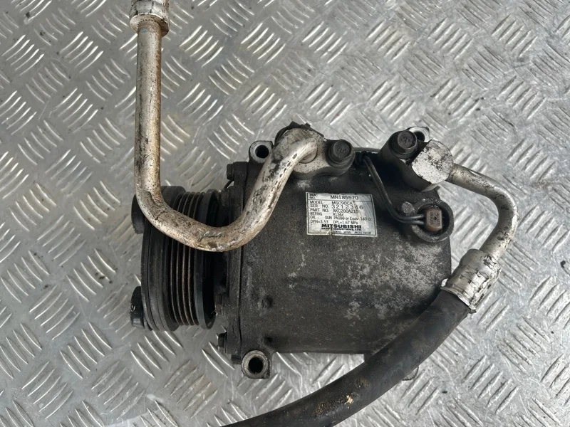 Компрессор кондиционера MITSUBISHI LANCER 2000-2010 MN185570 CS 4G18