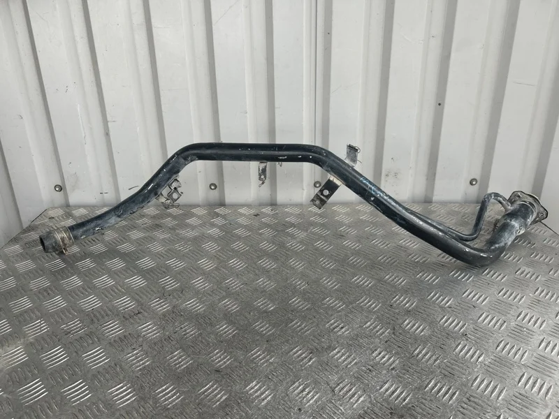 Горловина топливного бака Mitsubishi Pajero 2006-2022 MR959776 V6#W