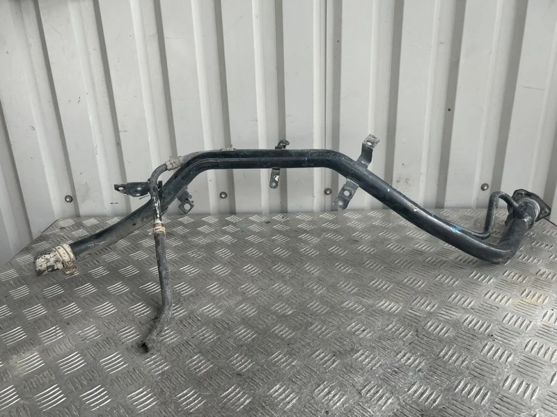 Горловина топливного бака Mitsubishi Pajero 2006-2022 MR959776 V6#W