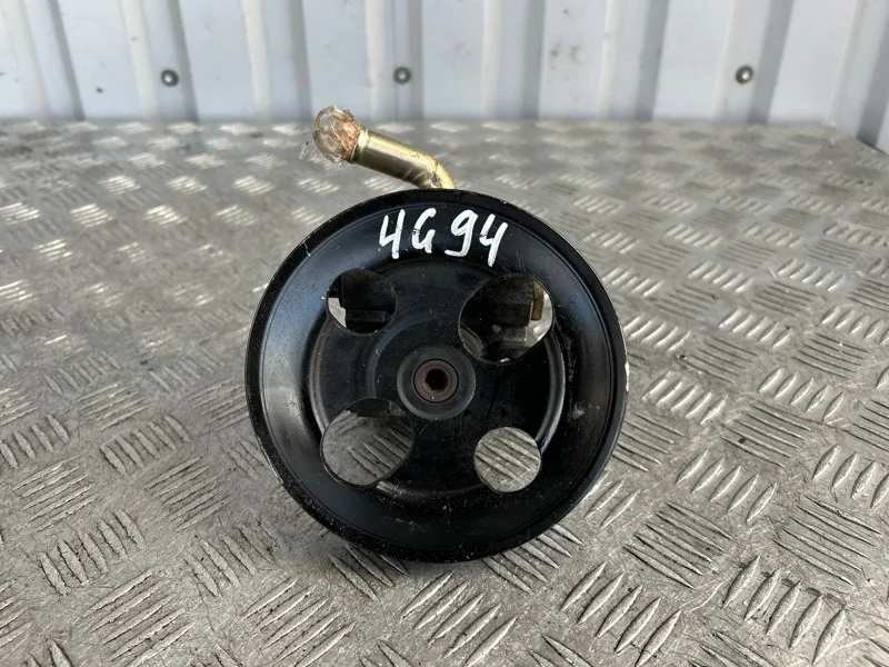 Насос гур Mitsubishi Lancer 2000-2010 MR554139 CS 4G94