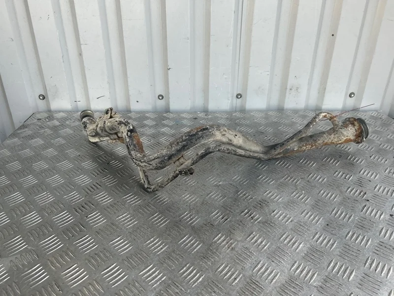 Горловина топливного бака MITSUBISHI LANCER 2000-2010 MR503893 CS