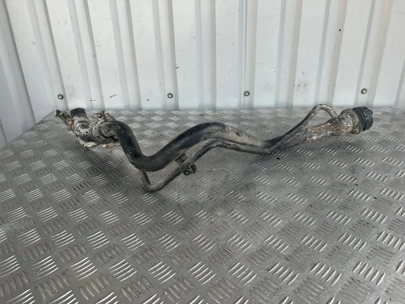 Горловина топливного бака MITSUBISHI LANCER 2000-2010 MR503893 CS