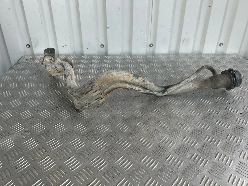 Горловина топливного бака MITSUBISHI LANCER 2000-2010 MR503893 CS