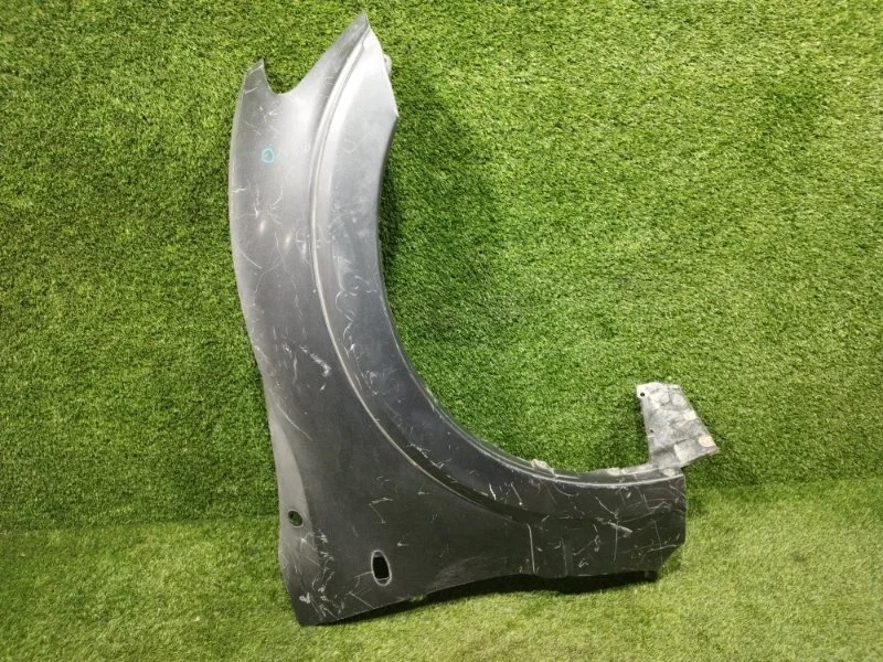 Крыло Mitsubishi Pajero 1999-2006 MR535754 V6#W, переднее правое