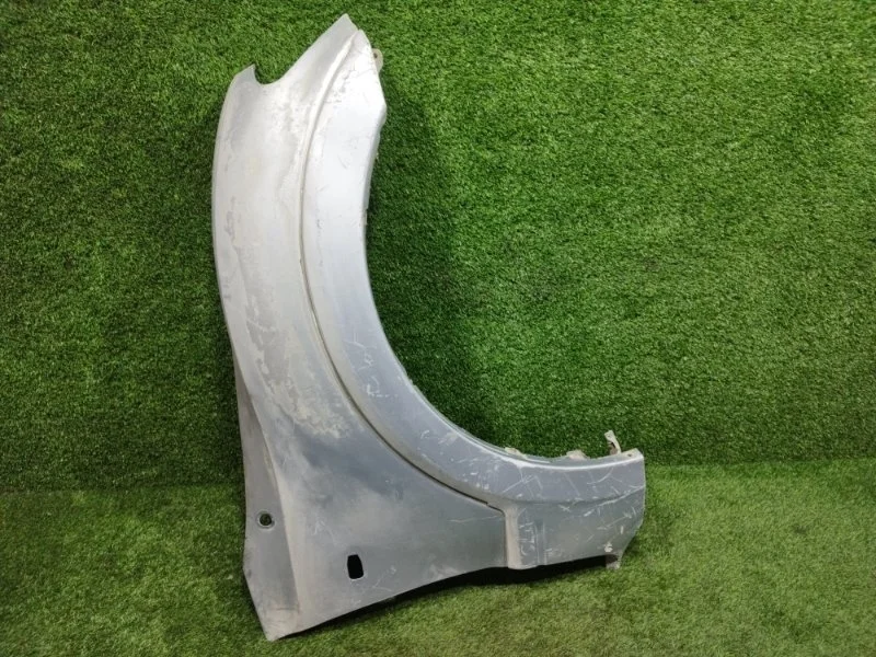 Крыло Mitsubishi Pajero 1999-2006 MR535754 V6#W, переднее правое