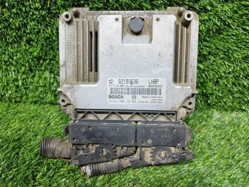 Блок управления двигателем Chevrolet Captiva 2006-2018 92193636 10HMC
