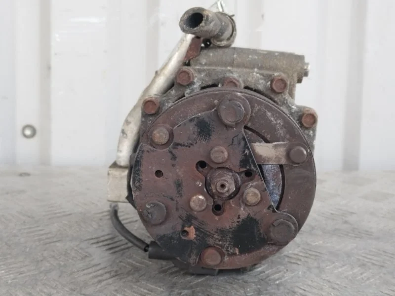 Компрессор кондиционера FORD MONDEO 2000-2007 1S7H19D629CD CHBA