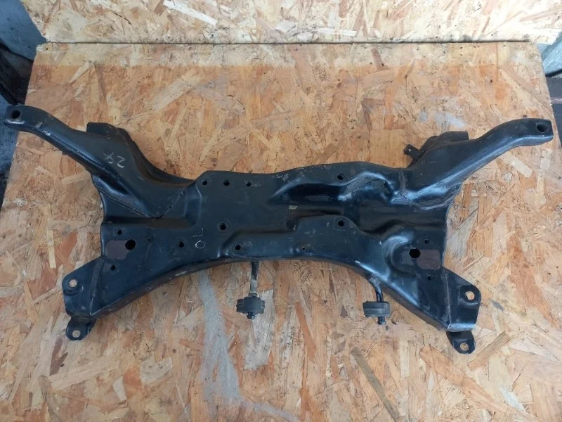 Подрамник MITSUBISHI OUTLANDER 2003-2007 MR510285 CU2W 4G63, передний