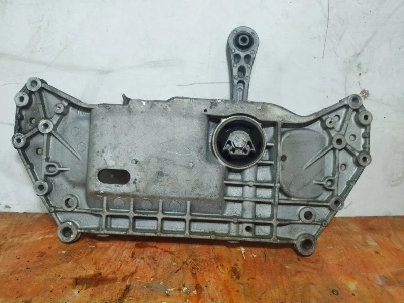 Подрамник SKODA Octavia 2004-2013 1K0199369G