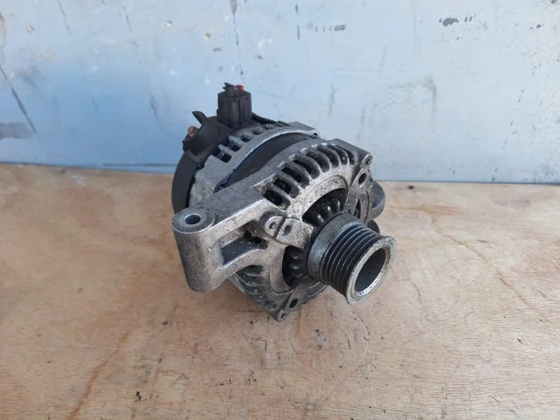 Генератор FORD FOCUS 2007-2011 1042105800 QQDB