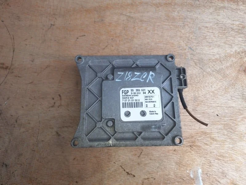 Блок управления двигателем OPEL ASTRA 2006-2014 55355631 Z18XER