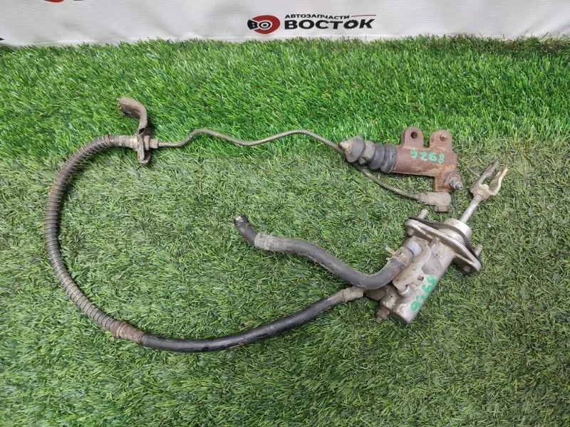 Главный цилиндр сцепления Mitsubishi Lancer MR491945 CS3A 4G18