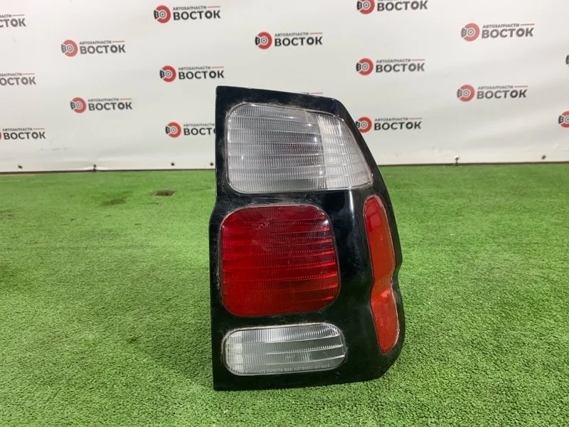 Стоп-сигнал MITSUBISHI PAJERO SPORT 1996-2008 8330A060 K96W 6G72, задний правый