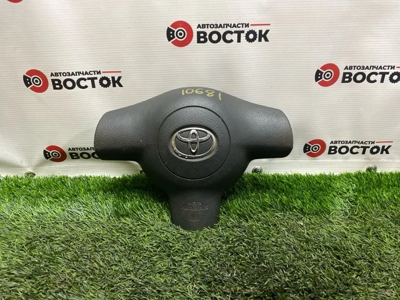 Подушка безопасности в руль Toyota Auris 2006-2012 4513002260 ZRE151 1ZR-FE