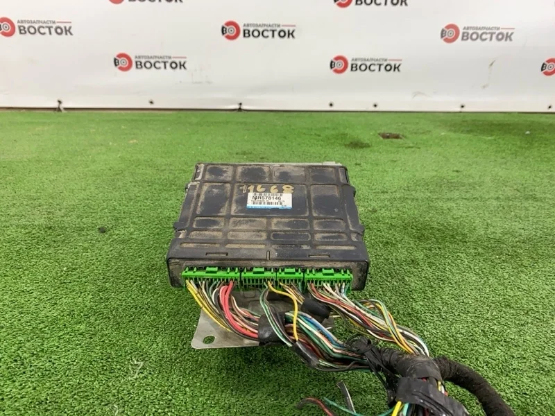 Блок управления двигателем MITSUBISHI CARISMA 1995-2005 MR578146