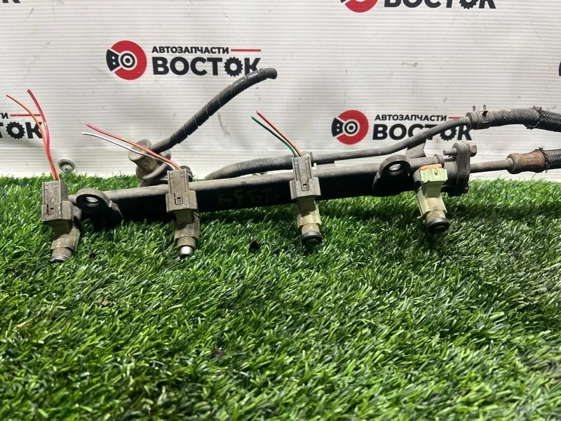 Форсунка топливная Mitsubishi Outlander 2003-2008 HDA250E CU2W 4G63