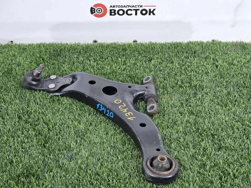 Рычаг нижний Toyota Camry 2011 4806933070 ACV40 2AZ-FE, передний правый