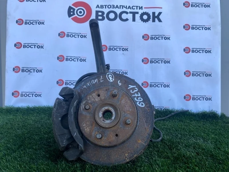 Ступица Mitsubishi Galant 1996-2005 MR369426 EA2A 4G63, передняя правая