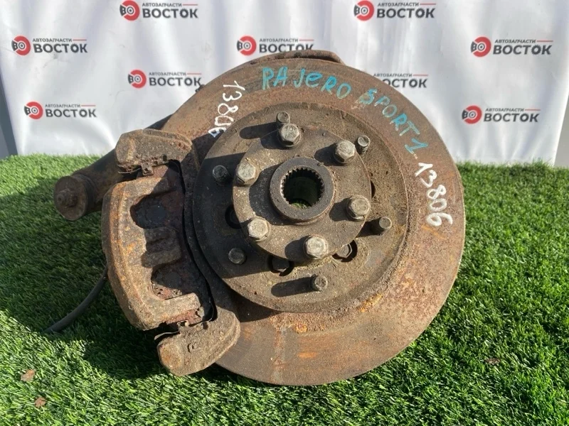 Ступица Mitsubishi Pajero Sport 1996-2008 MR113895 K90 6G72, передняя правая