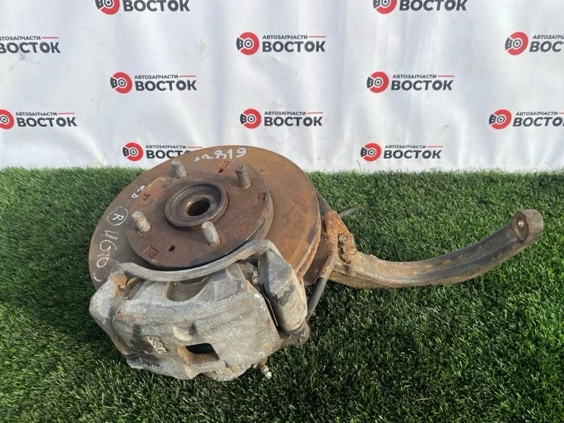 Ступица Mitsubishi Galant 1996-2005 MR369426 EA2A 4G63, передняя правая