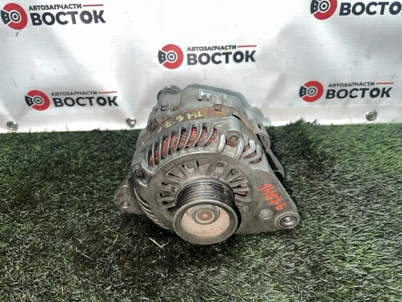 Генератор Mitsubishi Pajero 2000 1800A117 6G74