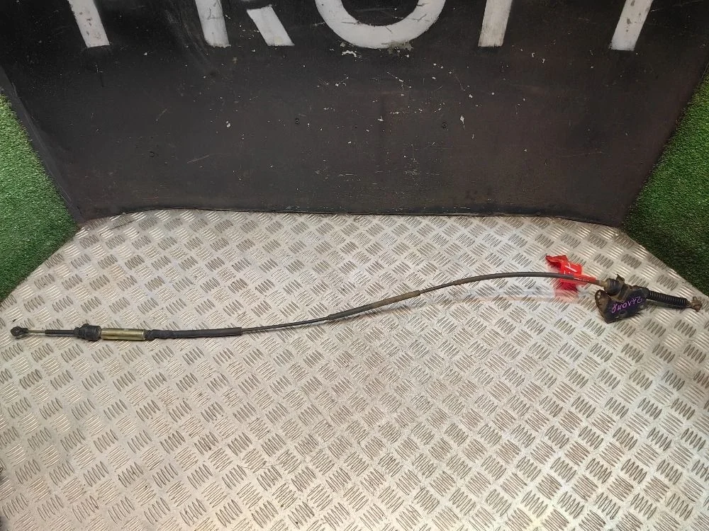 Трос КПП Mitsubishi Galant 8