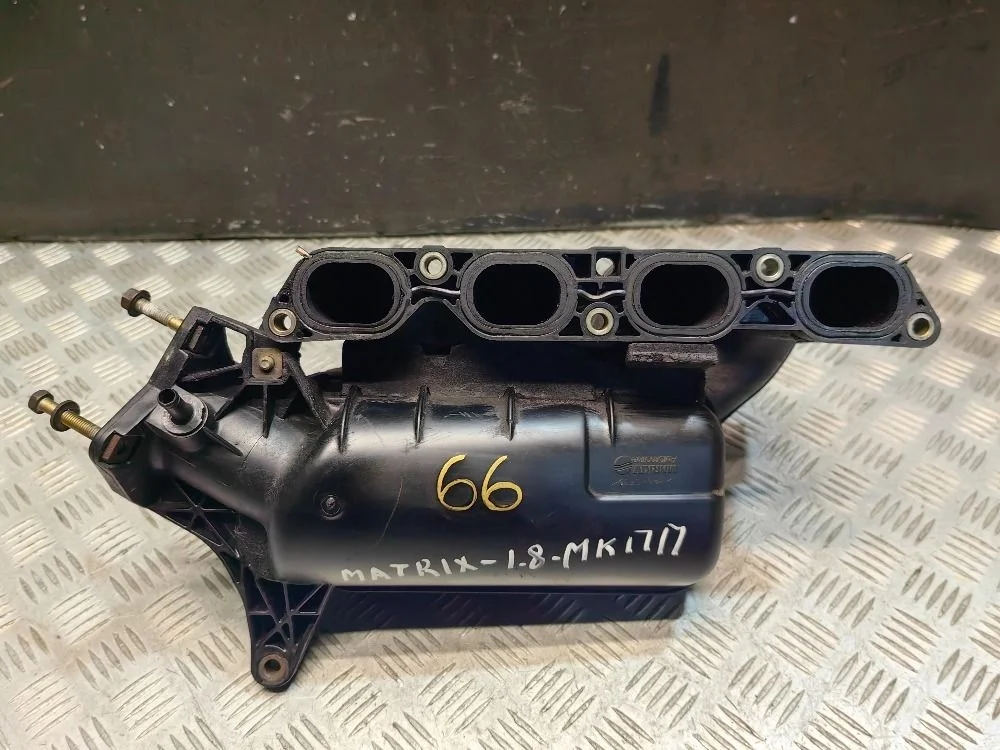 Впускной коллектор Toyota Matrix E130 1.8