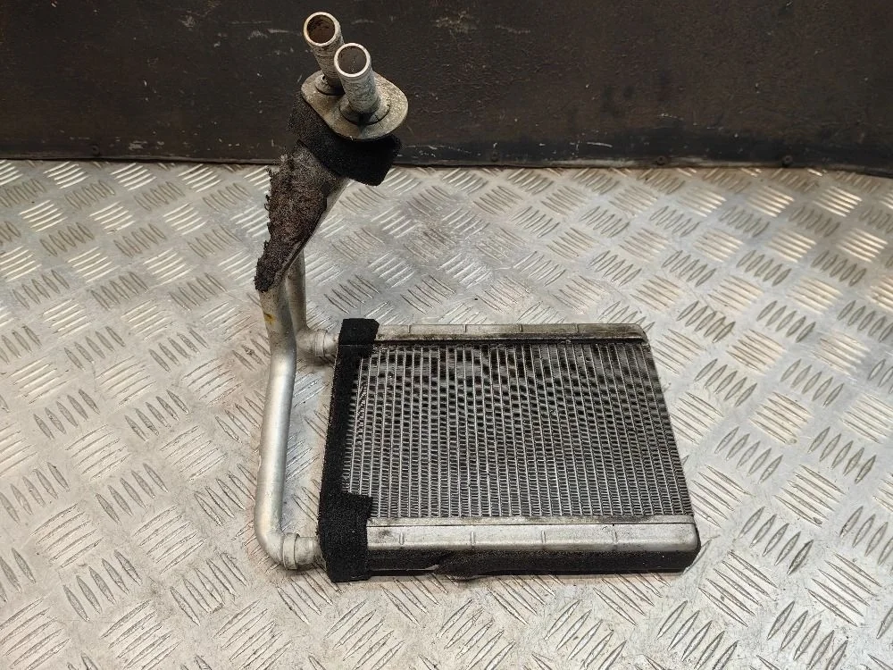 Радиатор отопителя Geely MK